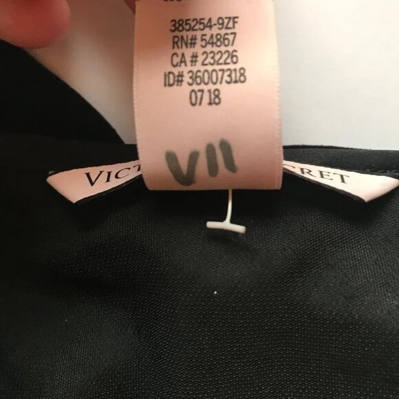 Victoria's Secret Velvet Cami Luxurious Black Ruffle  Straps Top Tank Tee Sz M - Picture 6 of 16